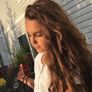 Meet your Posher, Adrionna